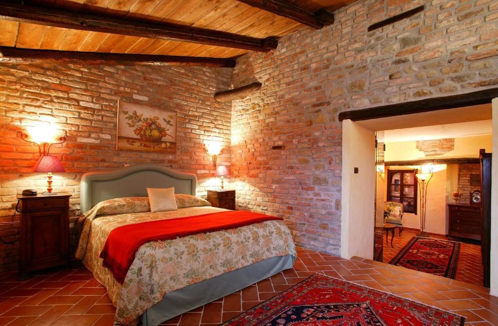 La Maragliana Aparthotel Castel Rocchero Phòng bức ảnh