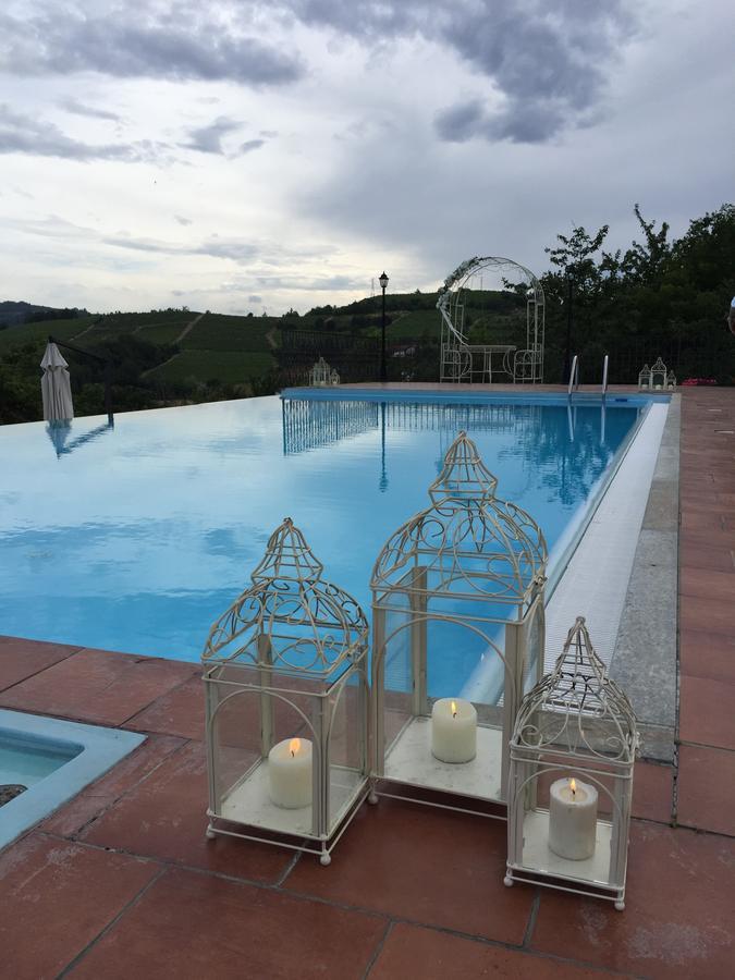 La Maragliana Aparthotel Castel Rocchero Ngoại thất bức ảnh